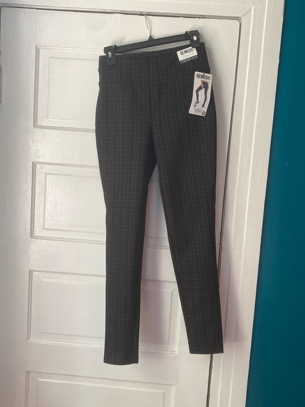 Rewash women’s Black plaid Stretch leggings
